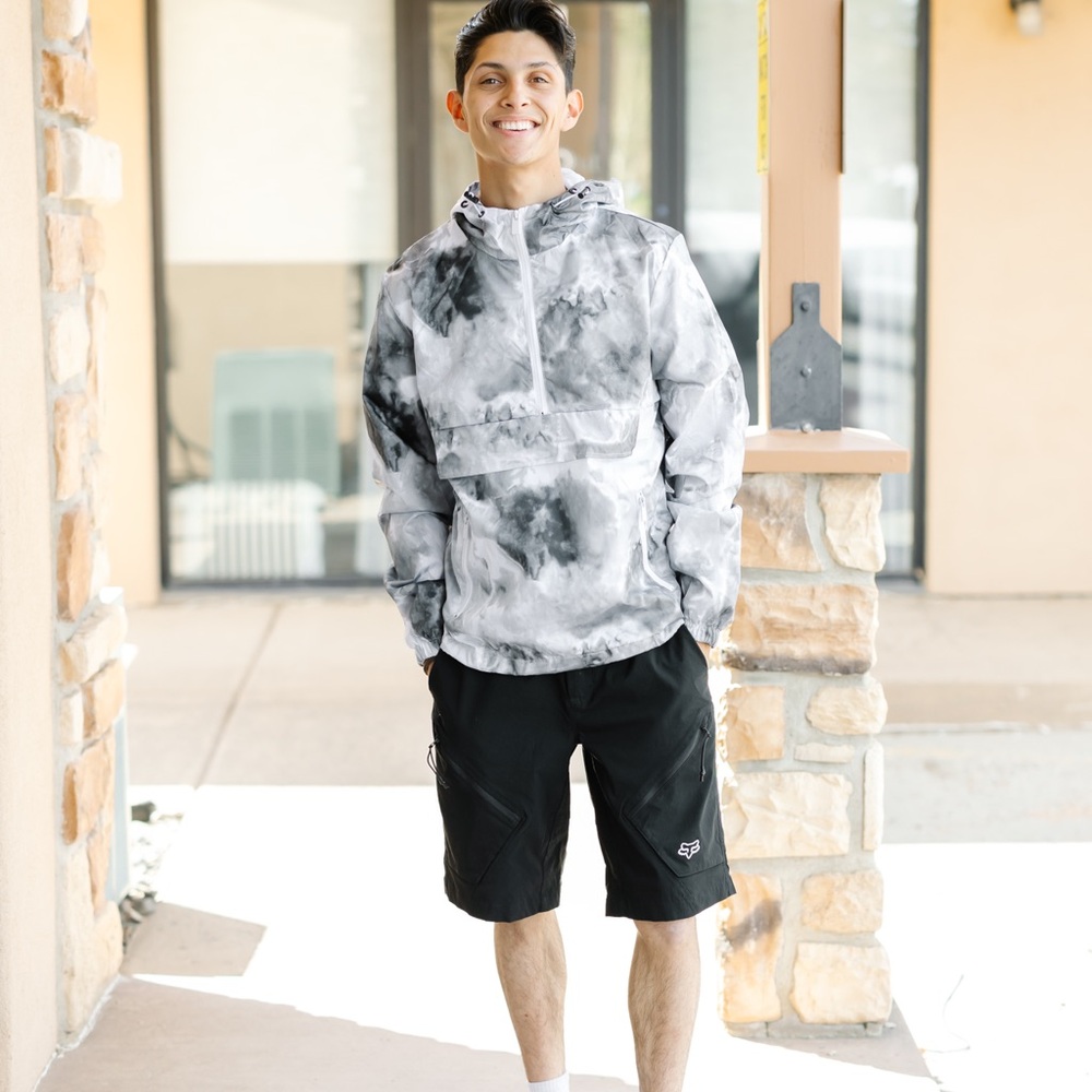 Men's Pullover Lightweight Rain Jacket